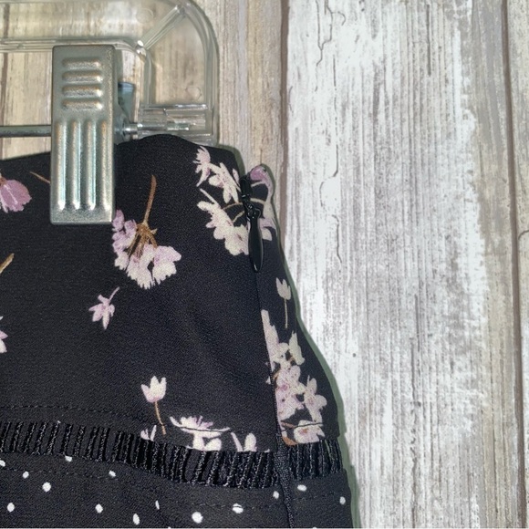 White House Black Market Black & Floral Strip Skirt - Picture 3 of 4